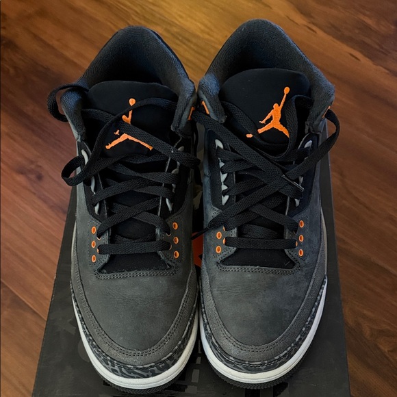 Jordan 3 men’s Fear - Picture 2 of 4